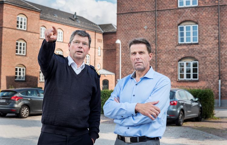 wang-og-toenning-blad-nr.-5